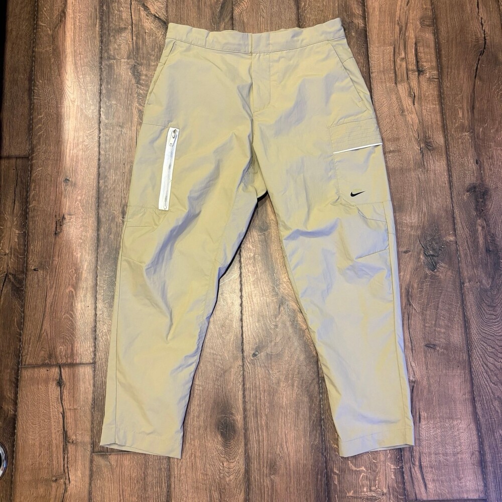 Nike Sportswear Style Essentials Utility Pants in Limestone - Picture 7 of 10